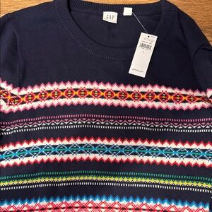 GAP Woman’s Sweater with Navy and Multicolor Patterns